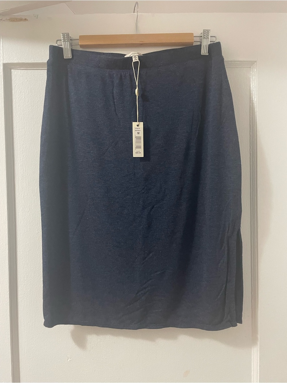 Max Studio Deep Navy Knit Pencil Skirt
